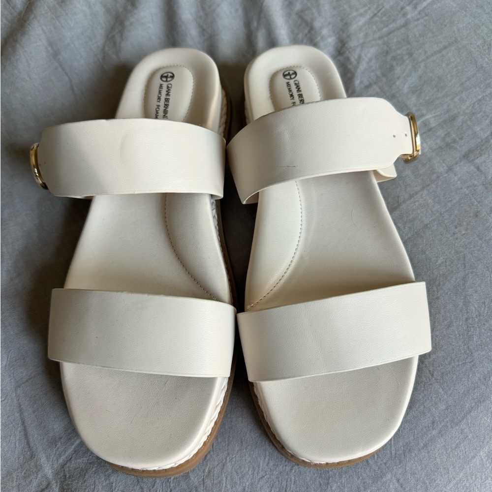 Giani Bernini Memory Foam Sandals 8.5 - image 2